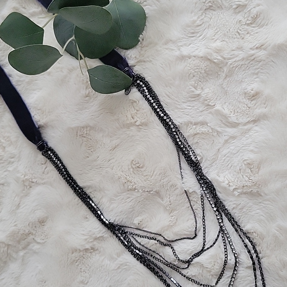 💎 2/$10 or 3/$12 Multi-Chain Gunmetal + Velvet Necklace